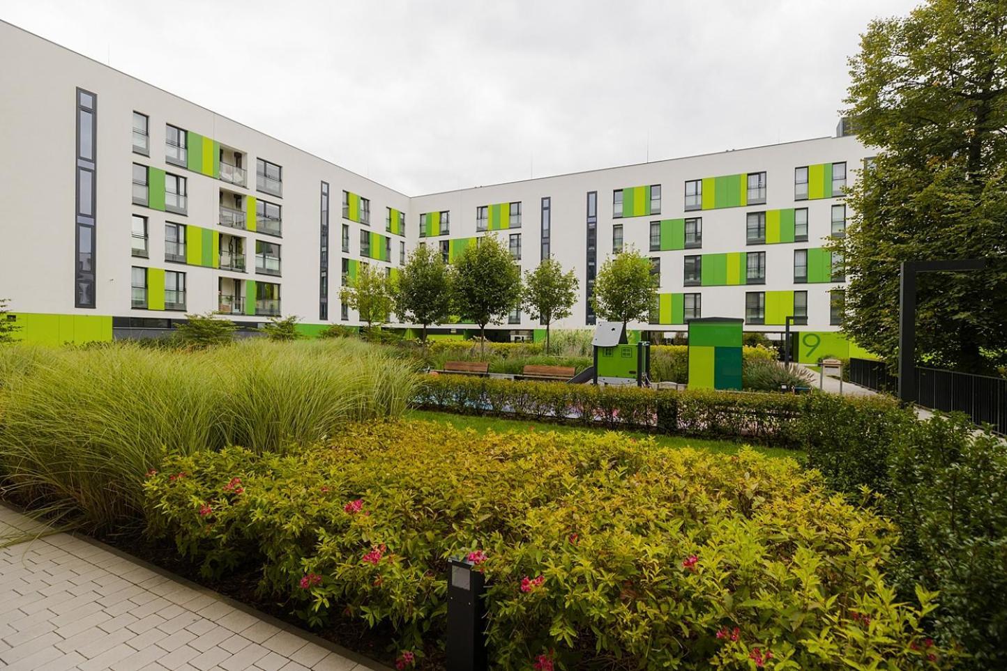 Family Zoliborz By Renters Apartment *